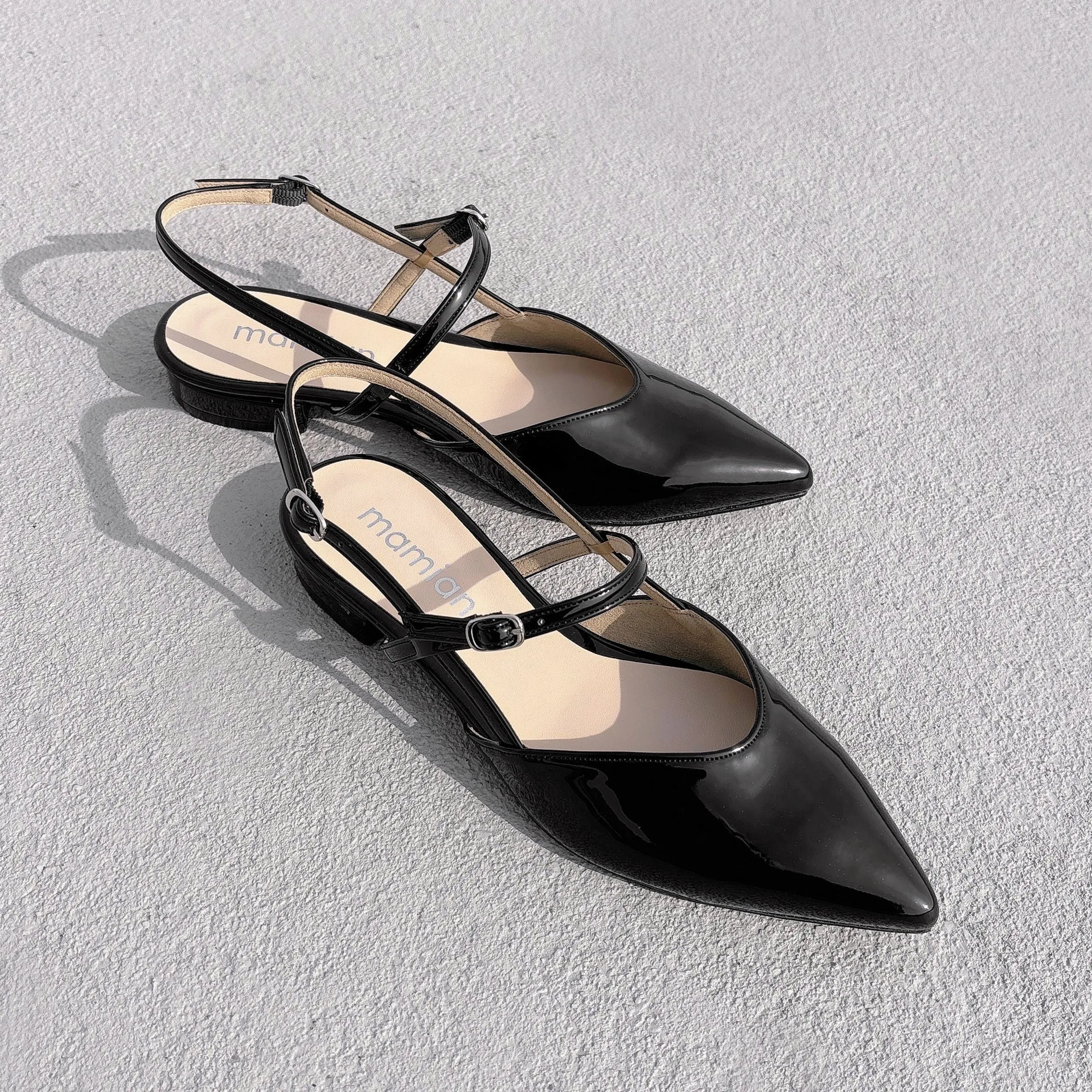 30% OFF: 2024SS: Double Strap Flat Sandals (m17033) Black E