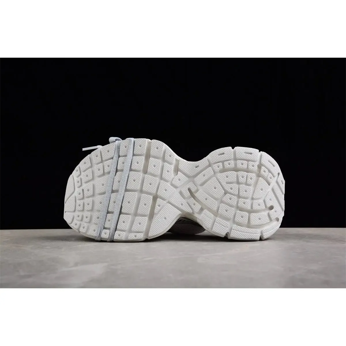 3XL EGGSHELL Remote-controlled WHITE MULE High-security x BALENCIAGA