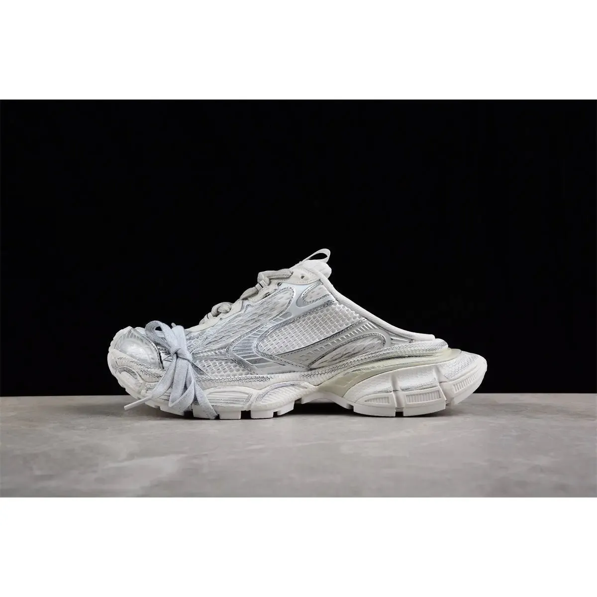 3XL EGGSHELL Remote-controlled WHITE MULE High-security x BALENCIAGA
