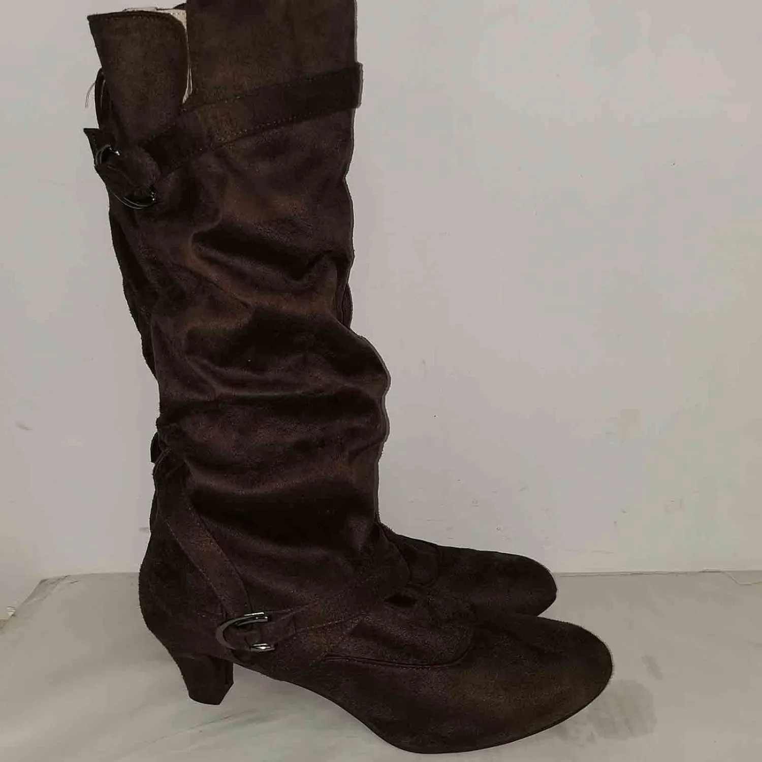 AMDBEL Mid Calf Boots for Women High Heel Fall Boots for Women 2024 Winter Slip On Pointed Toe Boots Fashion Booties Shoes