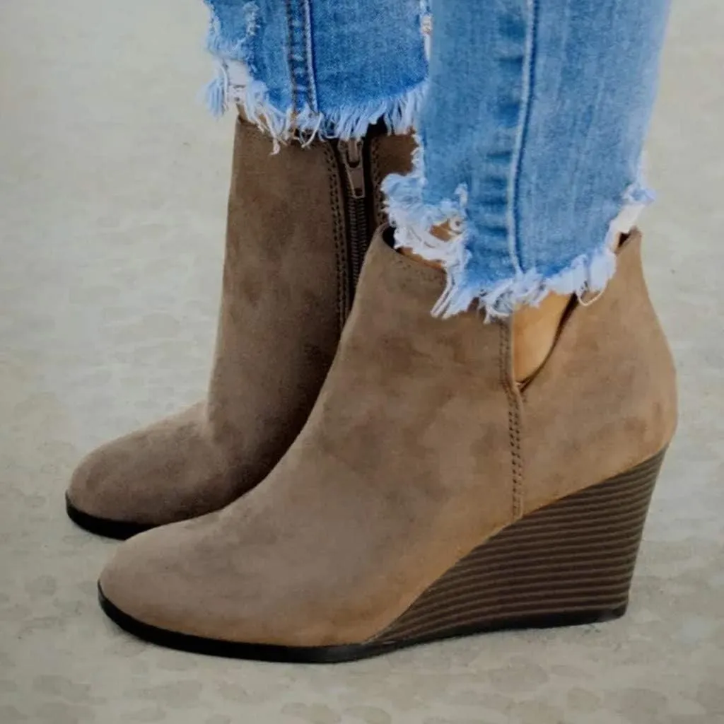 Ankle Boots for Women 2024 Low Heel Womens Ankle Booties Pointed Toe Stacked Chunky Heels Side Zipper Boots