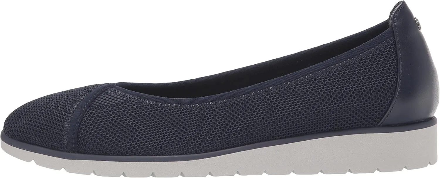 Bandolino Women's Lora Ballet Flat