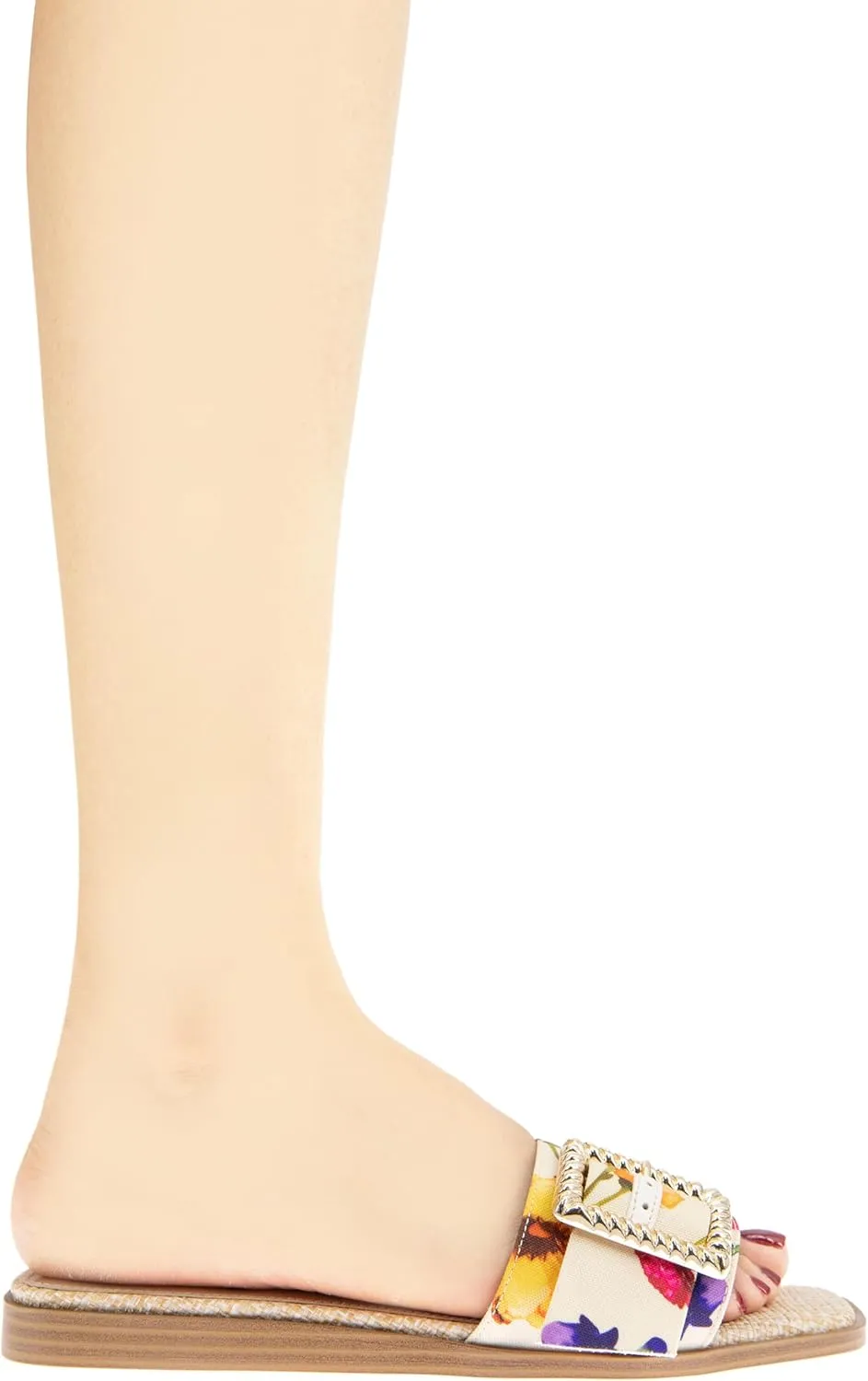 BCBGeneration Women's Mollie Flat Sandal