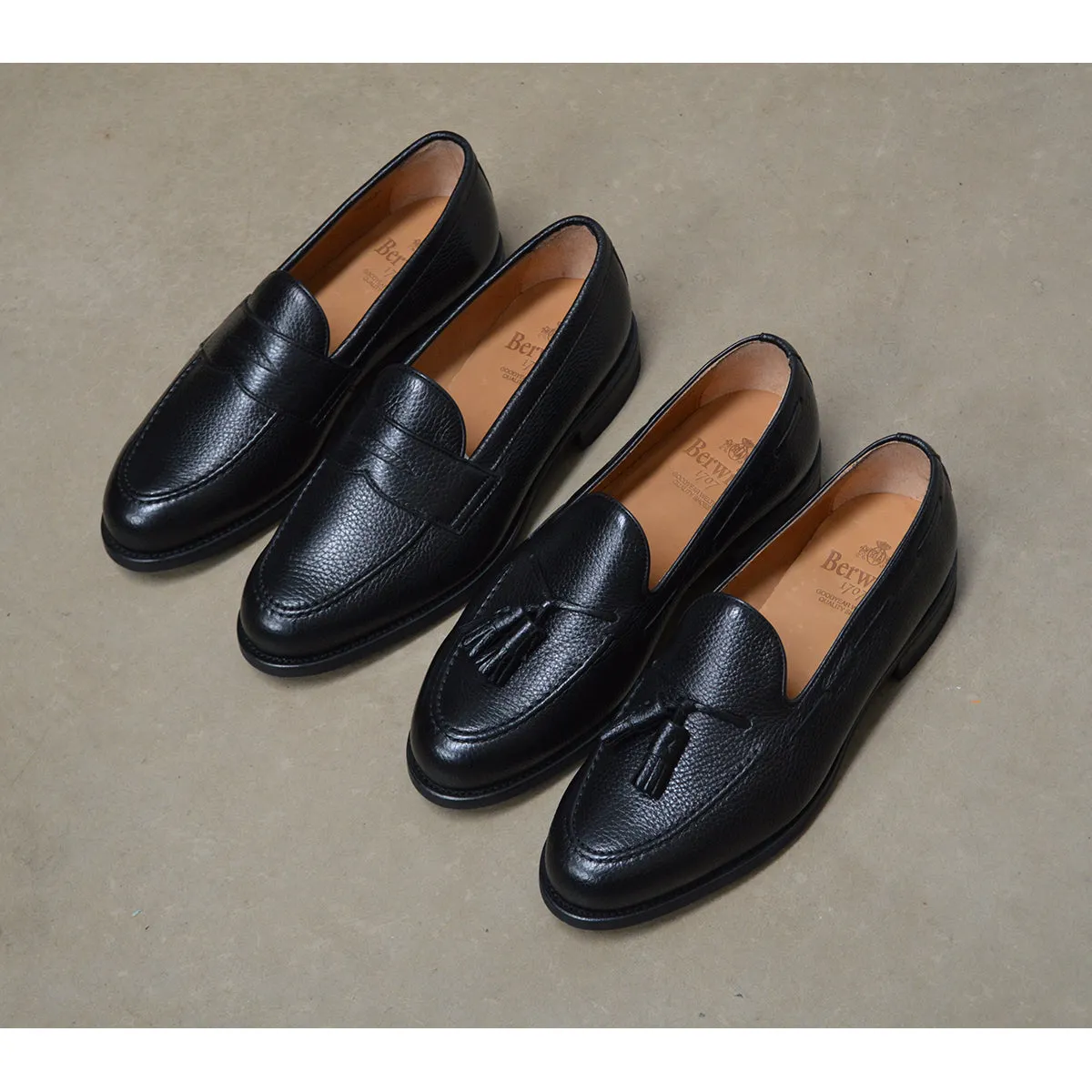 Berwick 1707 Penny Loafer (9628) Black Deerskin