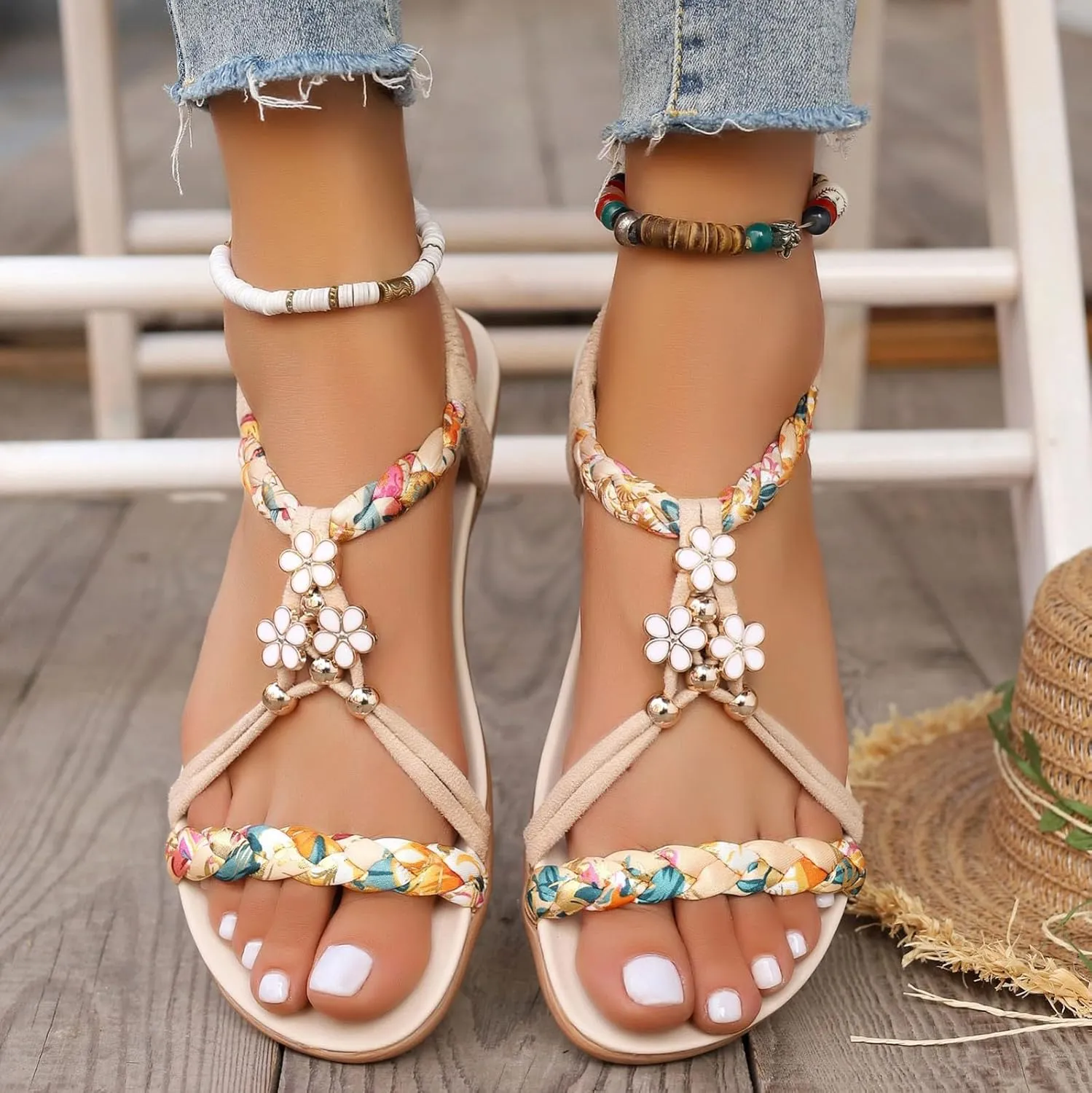 Bohemian Flat Sandals for Women Ankle Strap Flip Flops Open Toe Jeweled Beach Sandals 2025 Summer Comfortable Wedges Casual Sandal