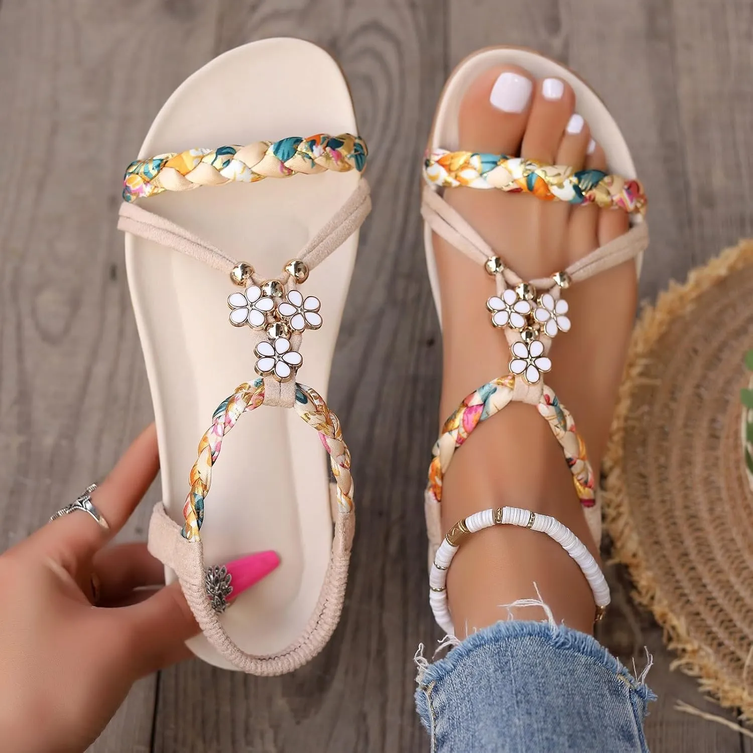 Bohemian Flat Sandals for Women Ankle Strap Flip Flops Open Toe Jeweled Beach Sandals 2025 Summer Comfortable Wedges Casual Sandal