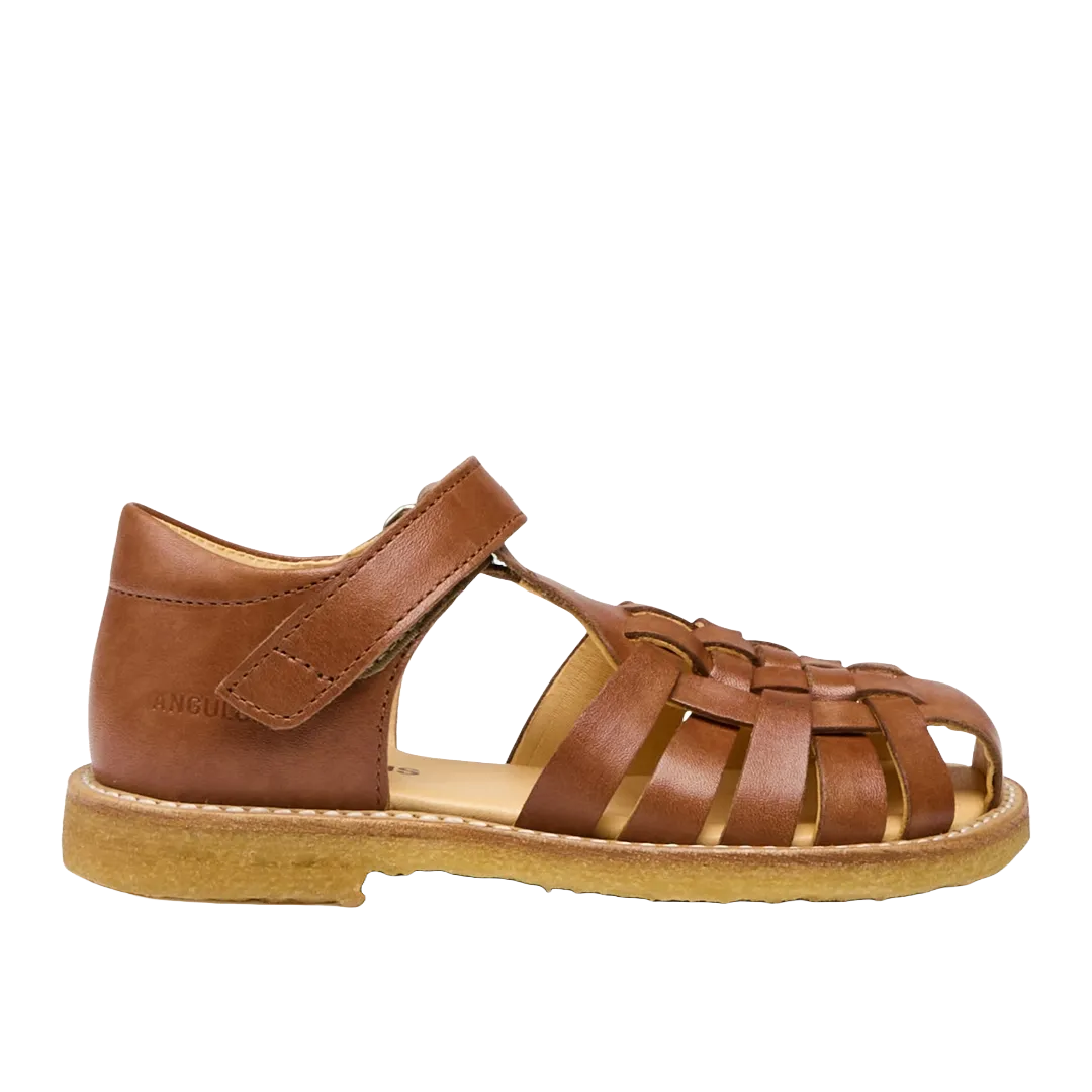 Braid sandal with adjustable velcro closure