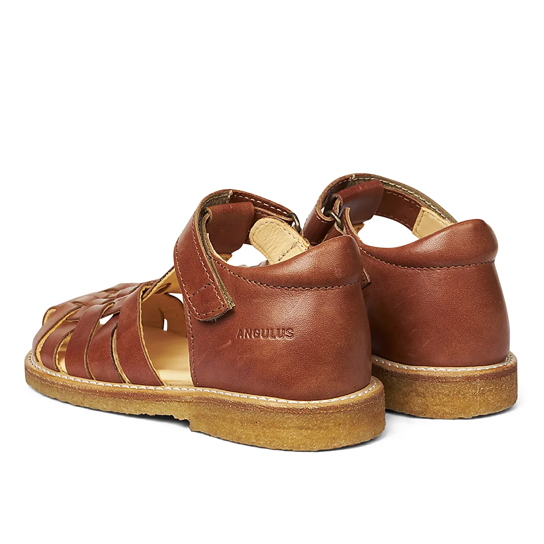 Braid sandal with adjustable velcro closure