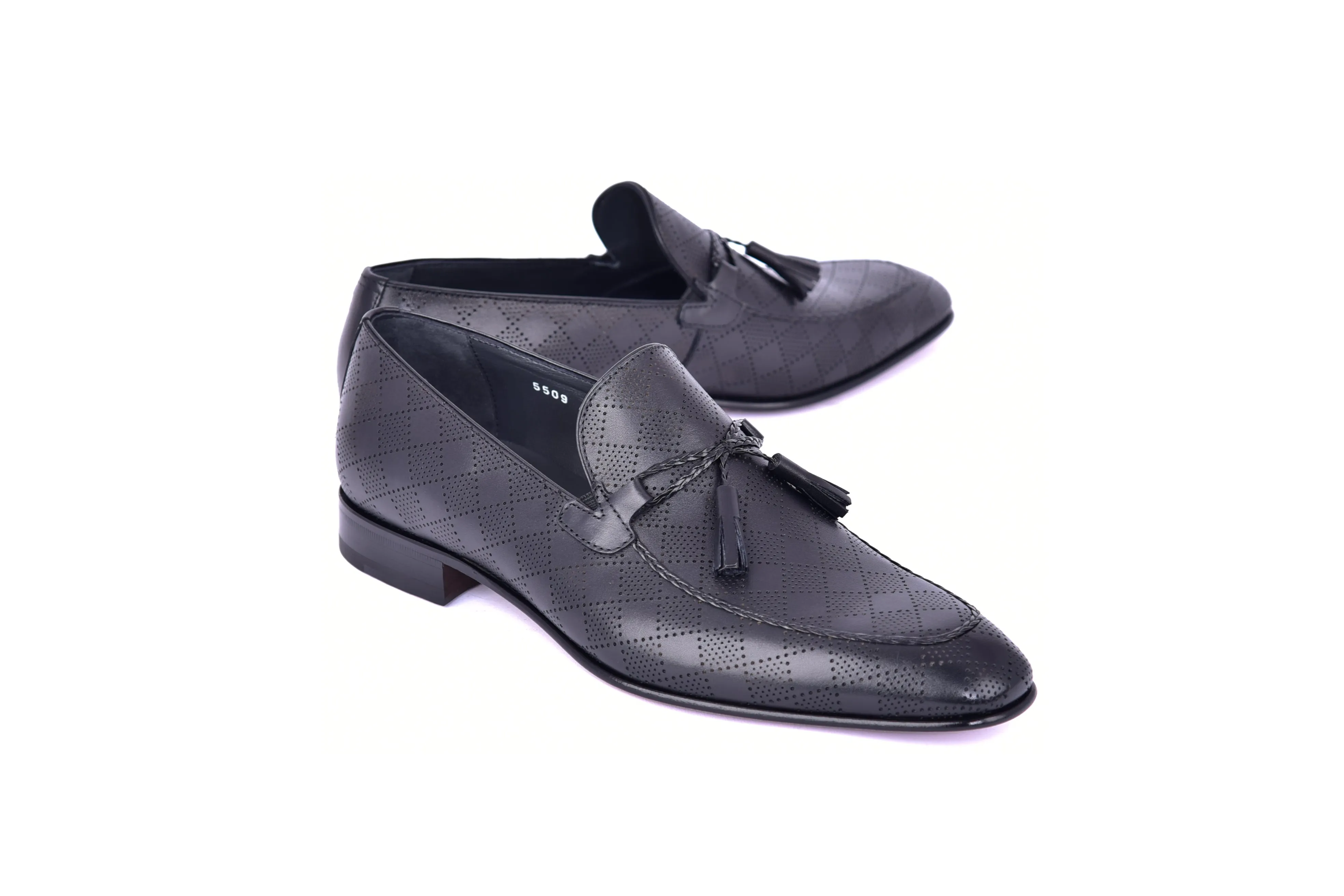 C0001107-5509 Tassel Loafer With Designed leather-Black