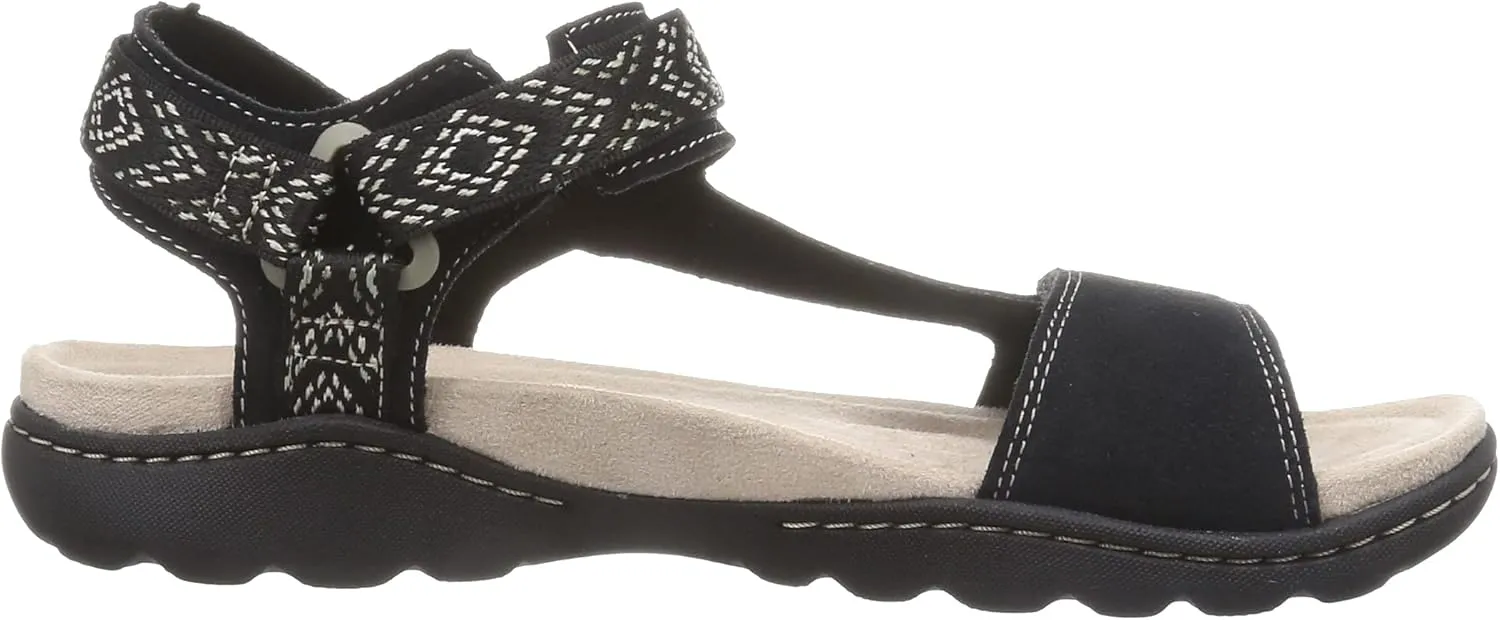 Clarks Women's Amanda Step Flat Sandal