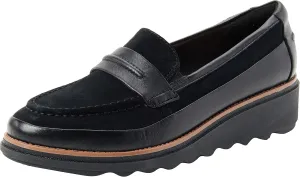 Clarks Women's Flat Penny Loafer