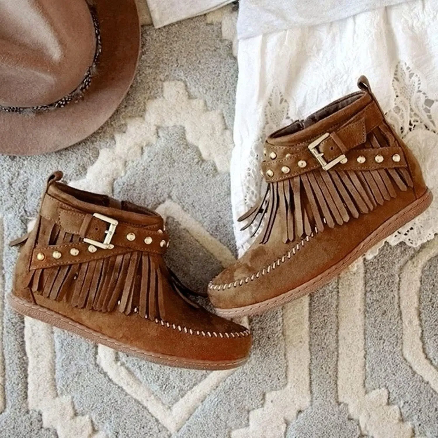 Crzidha Fringe Ankle Boots for Women,Vintage Suede Round Toe Wide Width Low Heel Flat Boho Hippie Ankle Boots Comfortable Wide Width Round Toe Casual Winter Fall Walk Travel Shoes