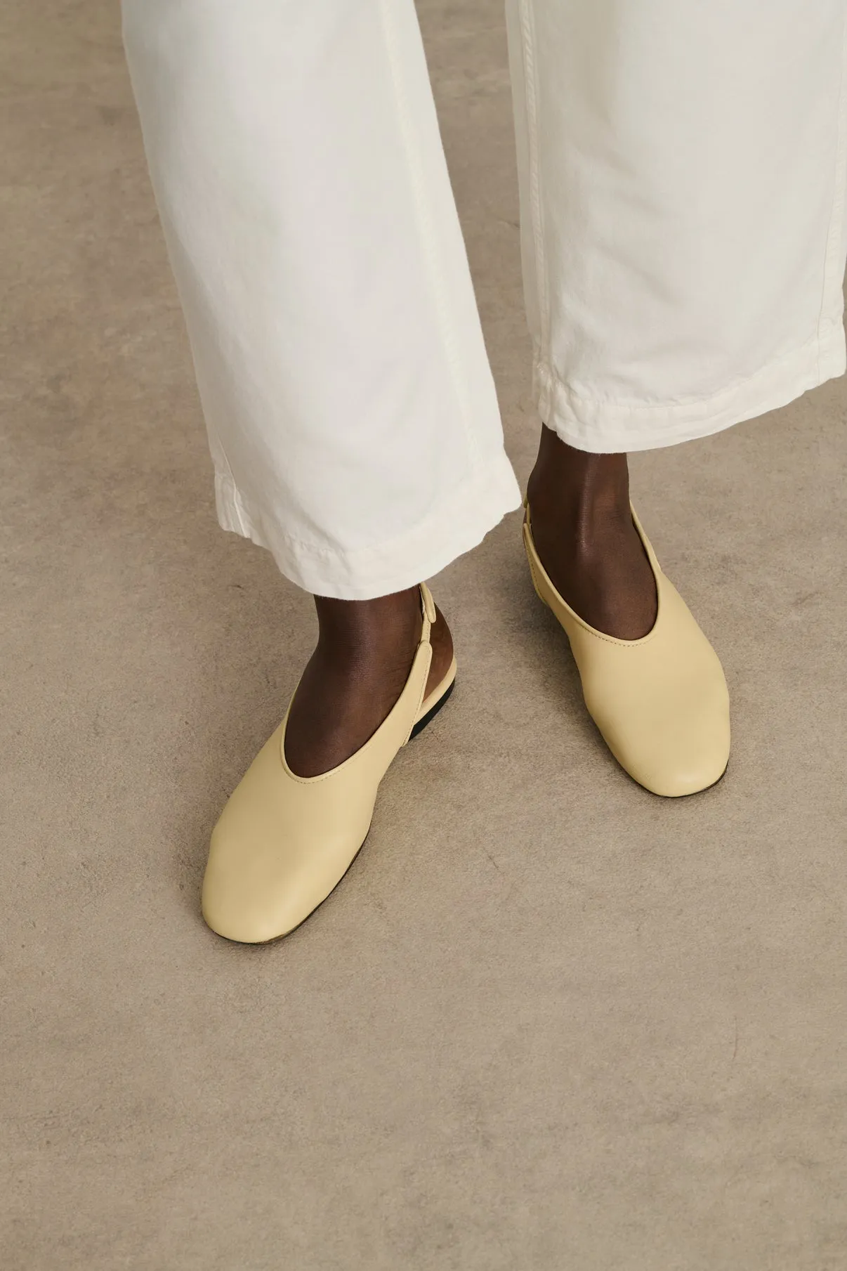 Flat Cha1616 Emmett Creme