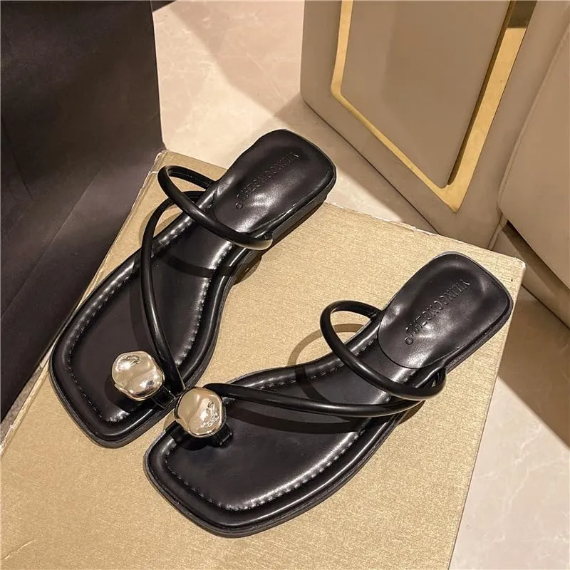 French low-heeled beach slippers fairy shoes 2025 new summer Korean version set of toe flat sandals,Wear-resistant and lightweight, skin-friendly, breathable and comfortable