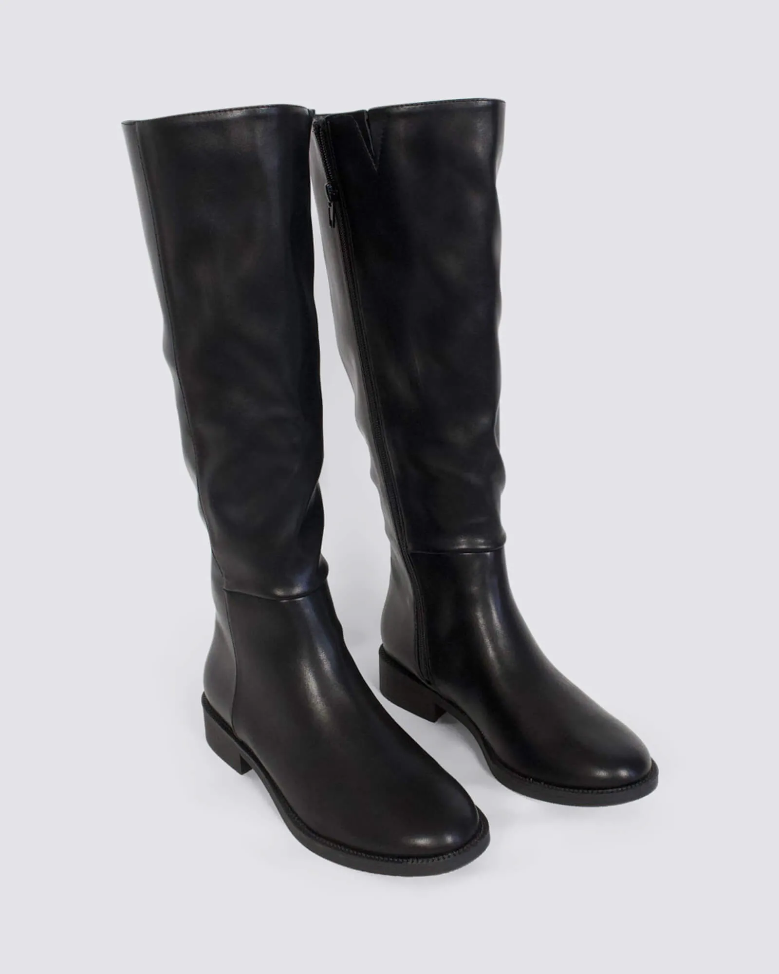 GABE FLAT KNEE HIGH BOOTS BLACK