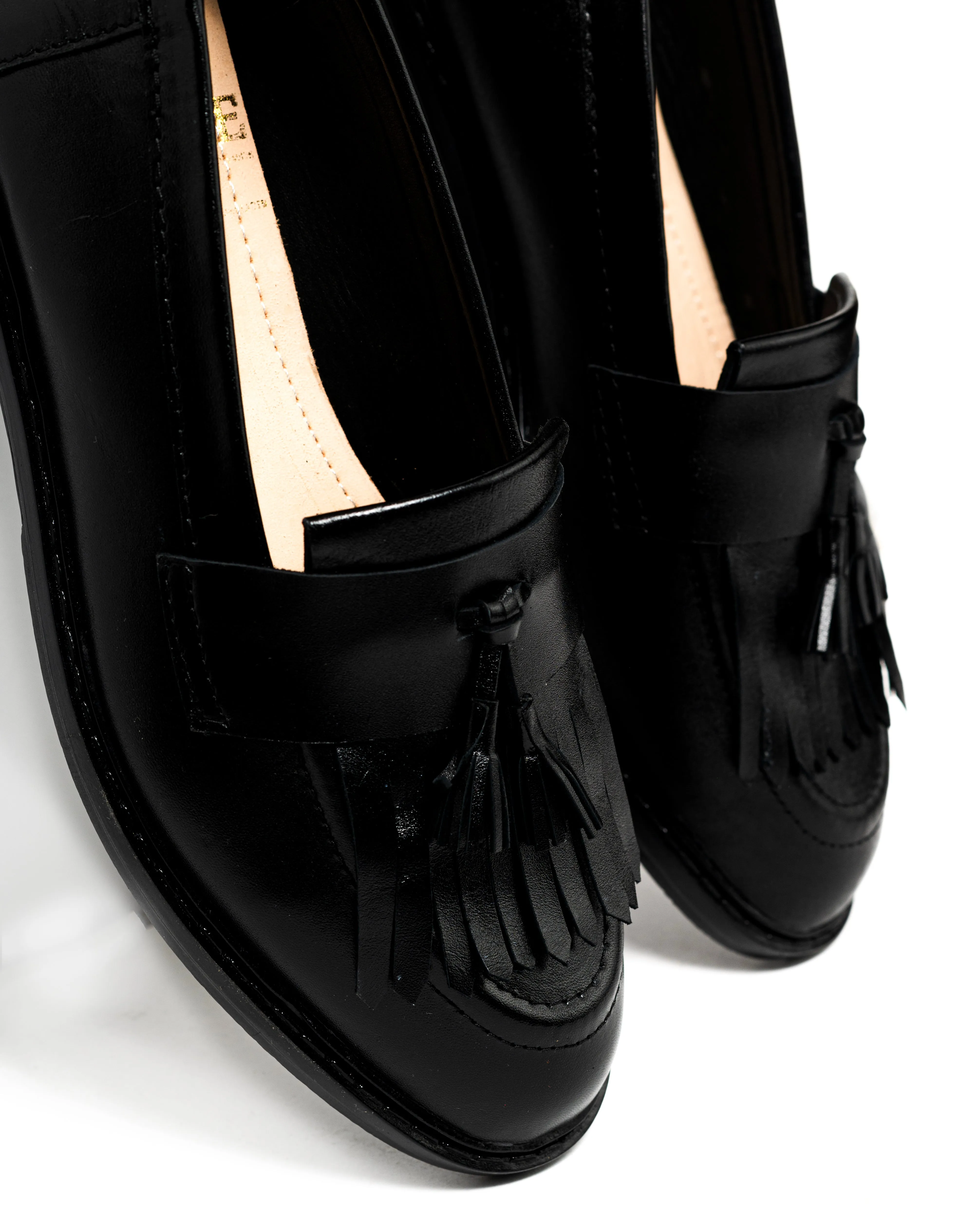 Hi-Shine Tassel (Black)