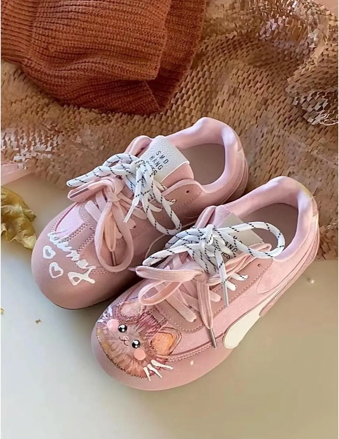 Kawaii Cute Retro Kitten Cat-Themed Trainer Sneakers for Women Soft Sole Casual Running Walking Flat Shoes Non-Slip