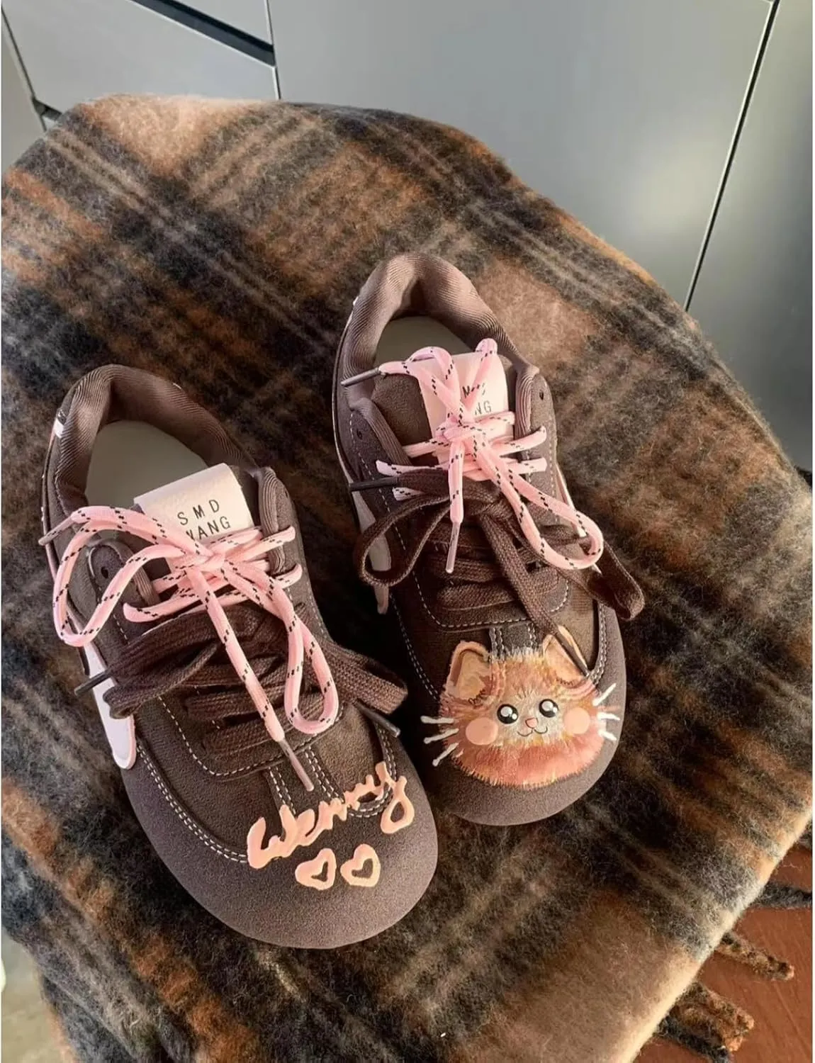 Kawaii Cute Retro Kitten Cat-Themed Trainer Sneakers for Women Soft Sole Casual Running Walking Flat Shoes Non-Slip