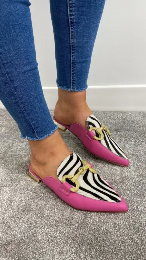 LAURA