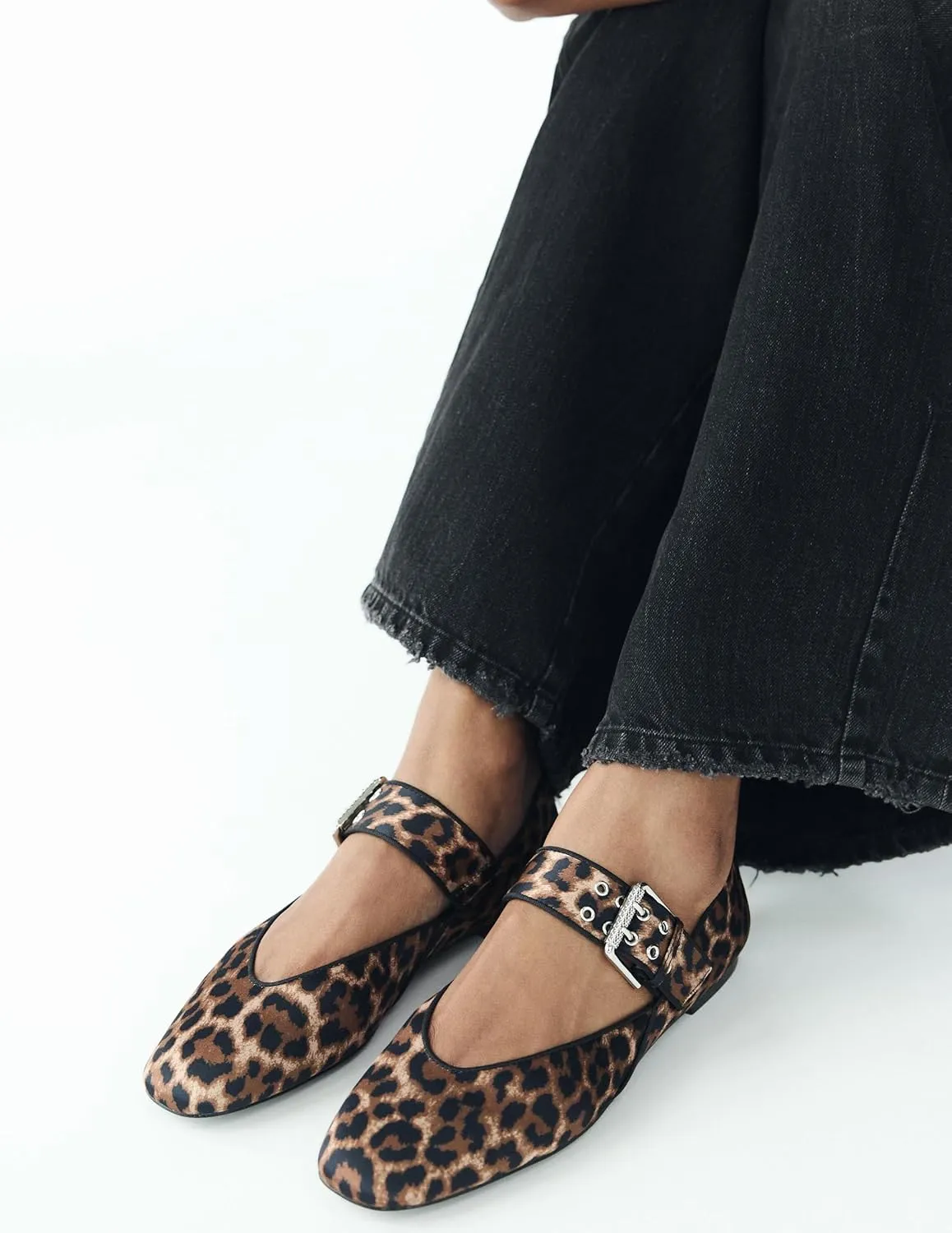 Leopard Print Ballet Flats Womens Round Toe Buckle Strap Mary Jane Flat Comfortable Casual Fall Ballerina Shoes