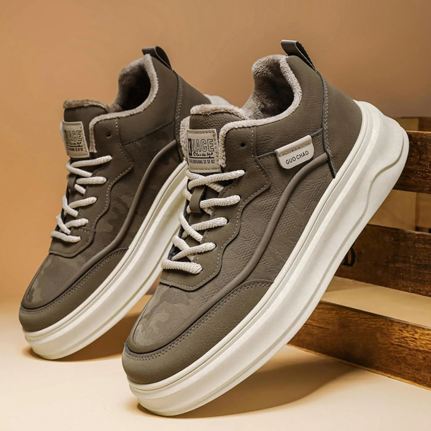 Mens Fashion Suede Leather Lace Up Platform Fur Lined Sneakers Casual Retro Warm Round Toe Non Slip Flats Walking Shoes for Daily Travel