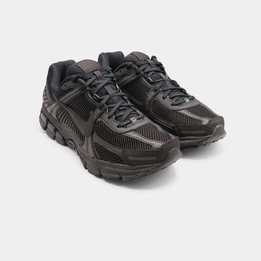 Nike Zoom Vomero 5 - Black