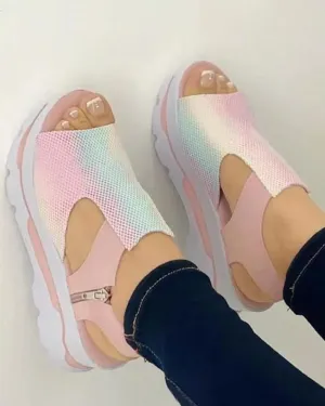 Orthopädische Sandalen im klassischen Stil