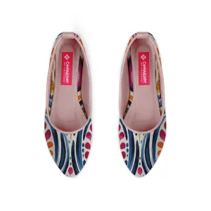 Rose Round Toe Shoe Stipples