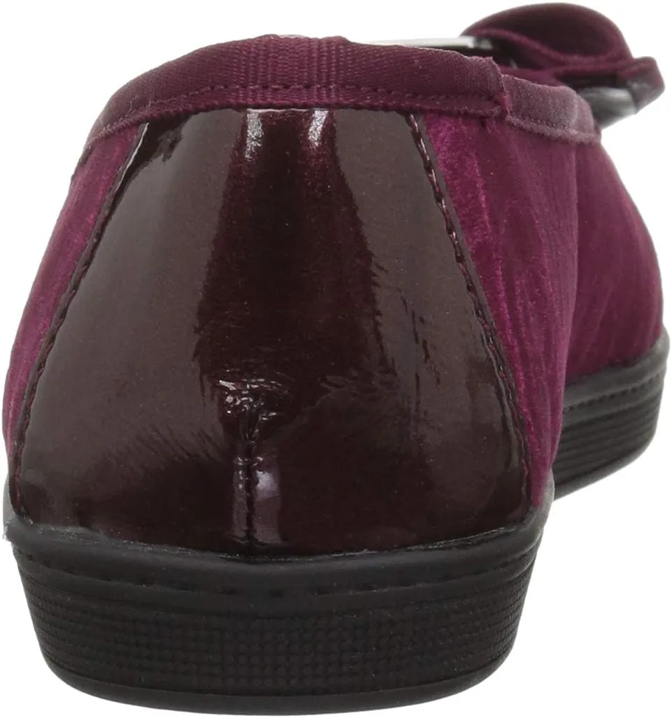 Soft Style Women's Faeth Ballet Flat