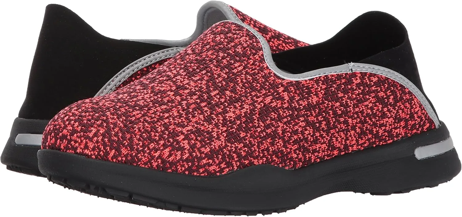 SoftWalk Women's Simba Flat