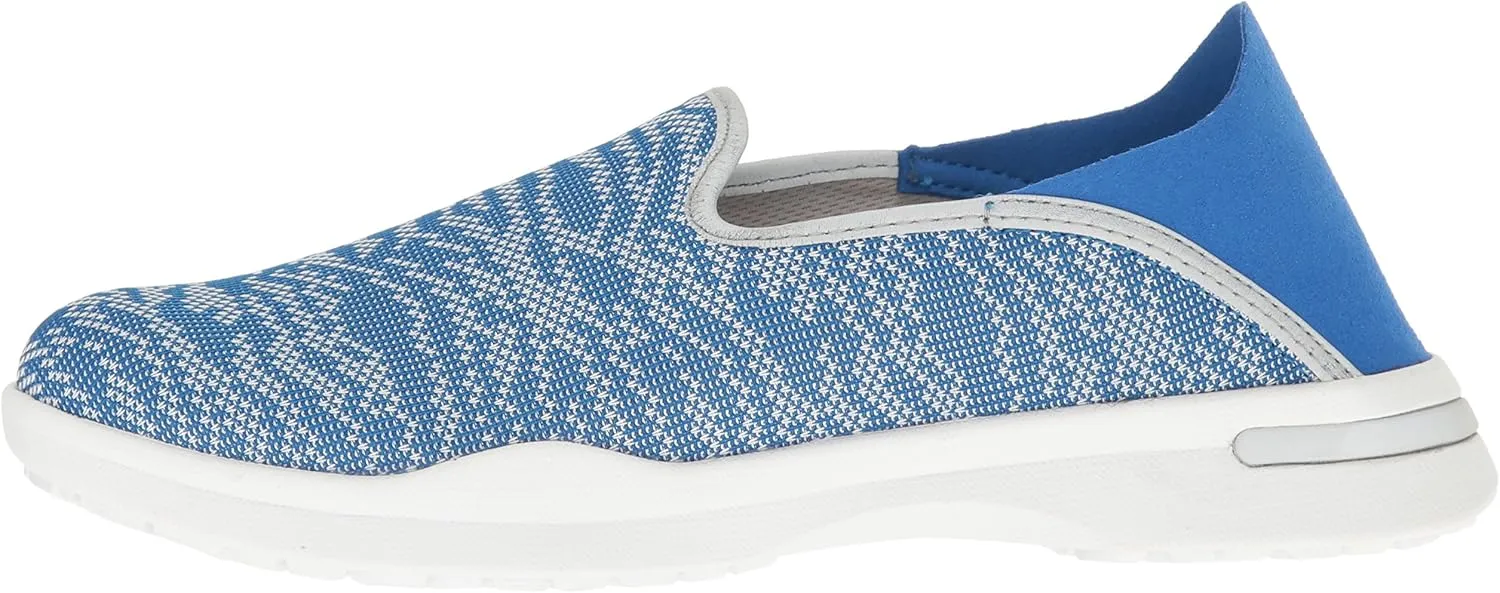SoftWalk Women's Simba Flat