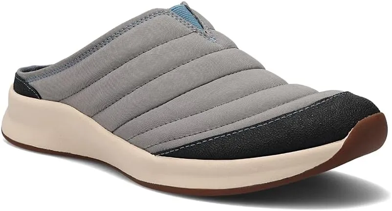 Taos Footwear Women's Right On Mule