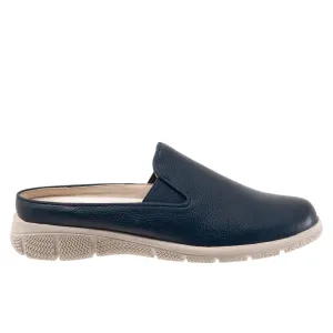 Trotters Uma T2238-400 Womens Blue Wide Leather Slip On Mule Flats Shoes