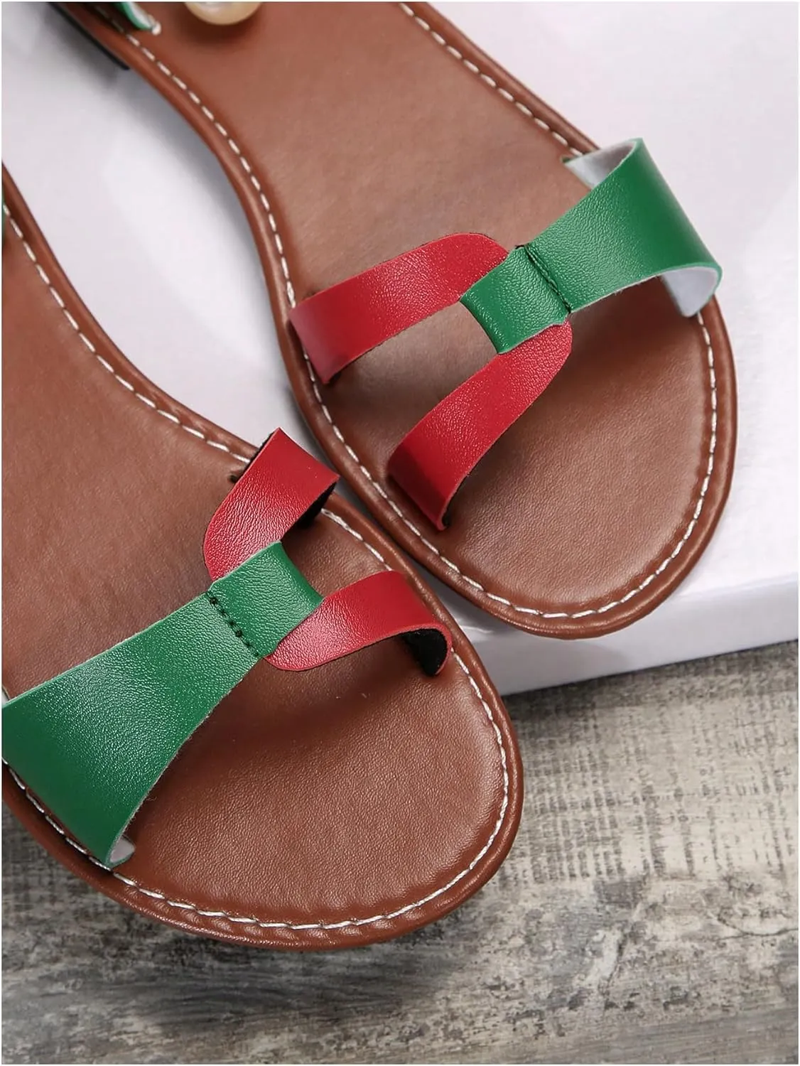 Verdusa Women's Color Block Pearl Strap Leather Sandals Open Toe Flat Sandals