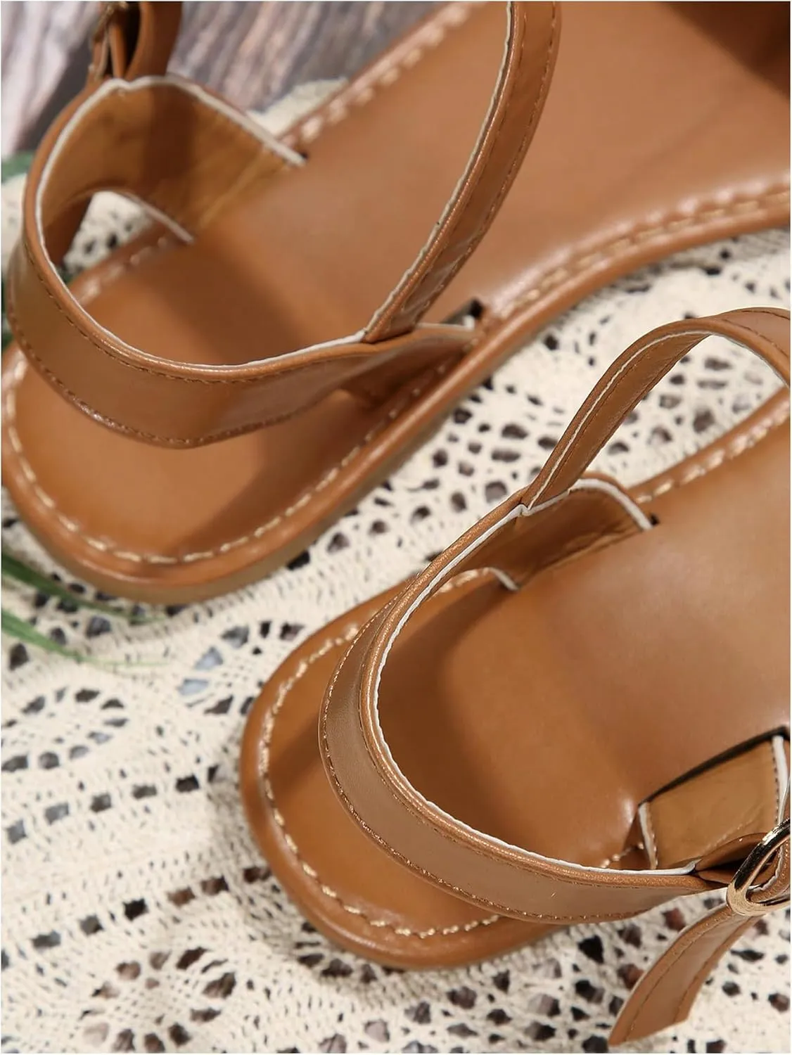 Verdusa Women's One Band Ankle Strap Flat Sandals Open Toe Walking Shoes